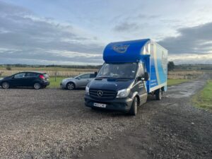Where to Find Reliable Student Removal Services in Spain